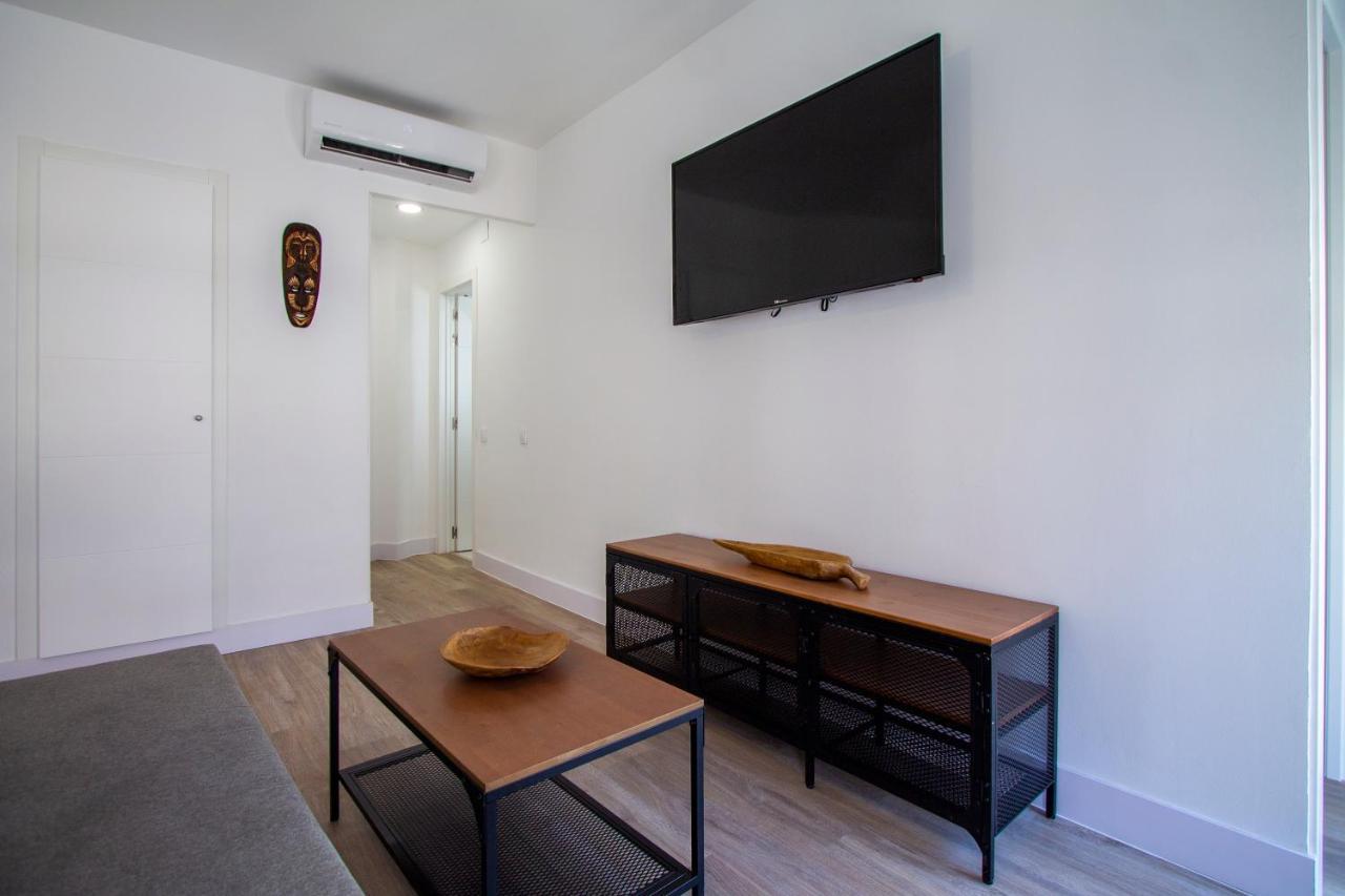 Apartamentos Cuatro Caminos Madrid Ngoại thất bức ảnh